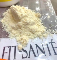 fit - sante powder on a table