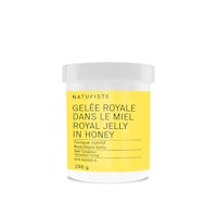 gele royale dans le mele royal jelly in honey