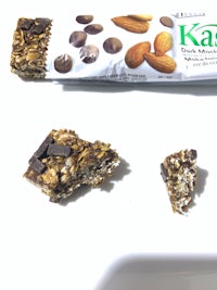 kahlua granola bar with almonds and chocolate chips